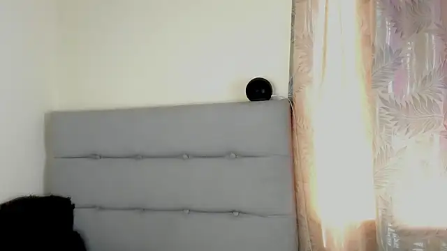 Snapshot of andrew_uwu_ chatting on February 21, 2026, 7:04 pm andrew uwu online show from February 21, 2026, 7:04 pm