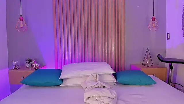 mary suarez online show from February 17, 2025, 3:36 am