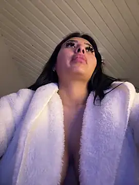 Anily Lovely online show from January 20, 2025, 11:43 pm