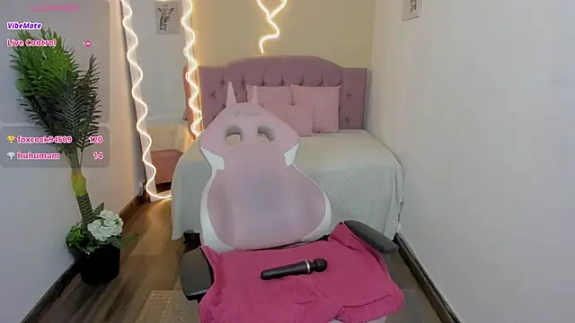 Snapshot of kendra_tay chatting on January 23, 2025, 6:06 am kendra tay online show from January 23, 2025, 6:06 am