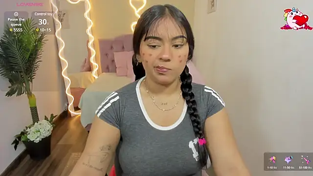 Snapshot of kendra_tay chatting on January 31, 2025, 3:41 am kendra tay online show from January 31, 2025, 3:41 am