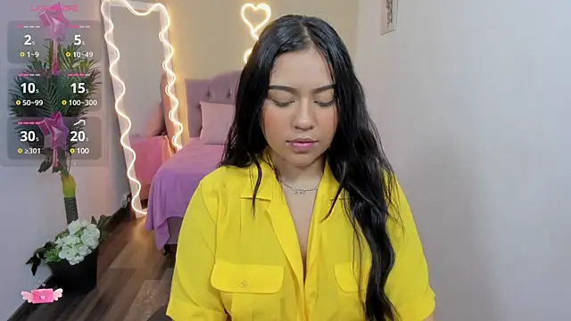 Snapshot of kendra_tay chatting on February 3, 2025, 3:20 am kendra tay online show from February 3, 2025, 3:20 am