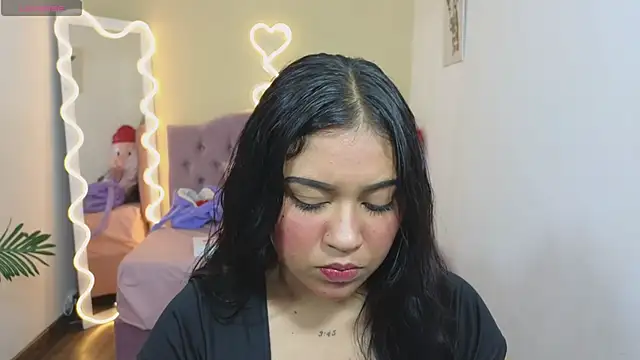 Snapshot of kendra_tay chatting on March 7, 2025, 3:19 am kendra tay online show from March 7, 2025, 3:19 am