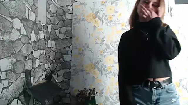 Alissa Joli online show from December 6, 2024, 12:05 pm