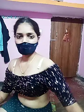 Cute-Simmi online show from December 11, 2024, 10:36 am