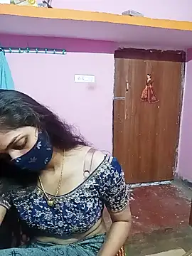 Cute-Simmi online show from December 13, 2024, 6:31 am