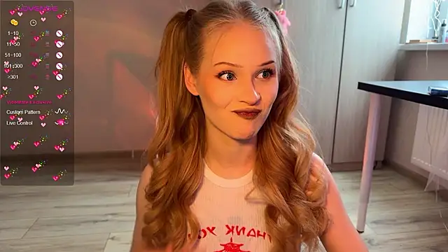 Snapshot of lisa_barbie chatting on February 11, 2026, 10:42 am lisa barbie online show from February 11, 2026, 10:42 am