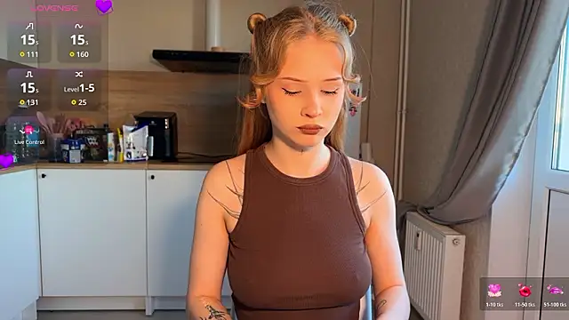 lisa barbie online show from March 20, 2026, 3:39 pm