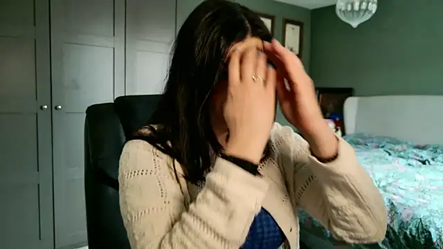 flatwhite0 online show from March 20, 2026, 9:47 am