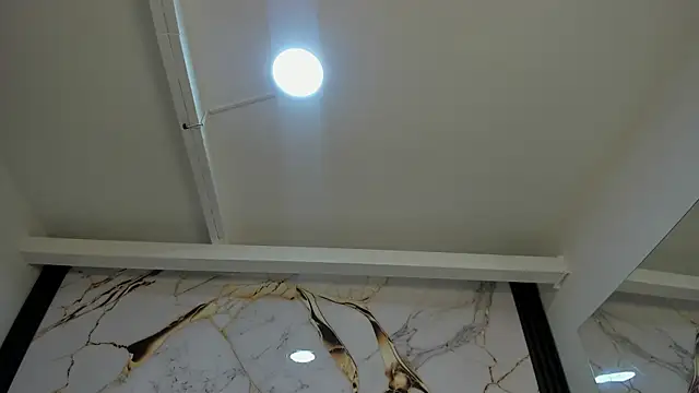 KarinaSimonz online show from October 15, 2025, 7:14 pm