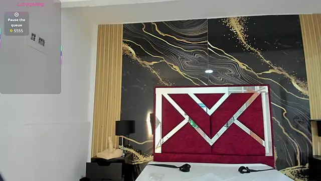 KarinaSimonz online show from December 13, 2025, 8:14 pm