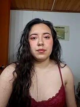 Emi chik online show from April 4, 2026, 10:24 am