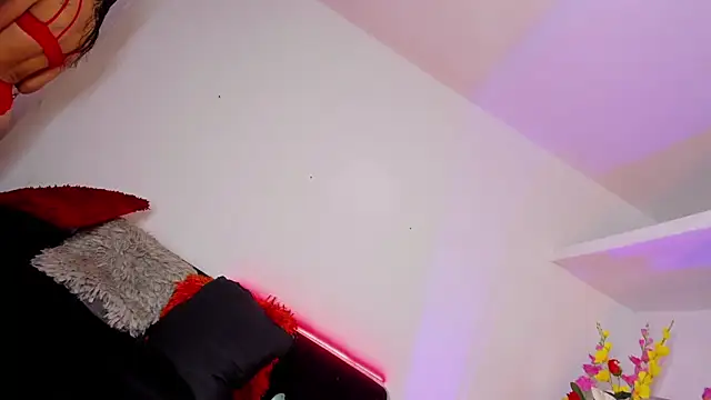 Eyleen Santos online show from December 5, 2025, 8:27 pm