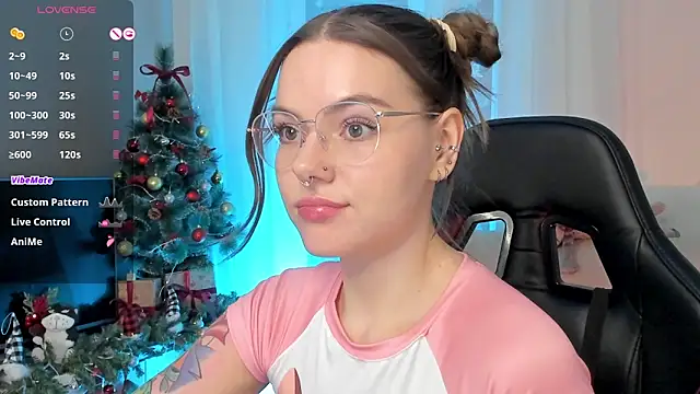 Marta May  online show from January 14, 2025, 5:23 pm