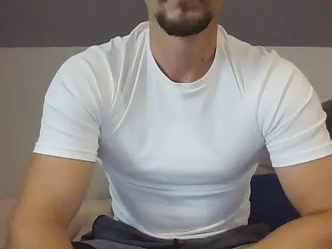 LoveEveryWet online show from October 6, 2025, 10:56 am