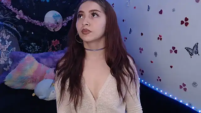 Emillyy m online show from September 20, 2025, 10:11 pm