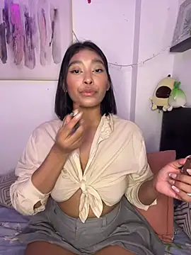 Snapshot of Isabella_fasilier chatting on March 3, 2025, 10:42 pm Isabella fasilier online show from March 3, 2025, 10:42 pm