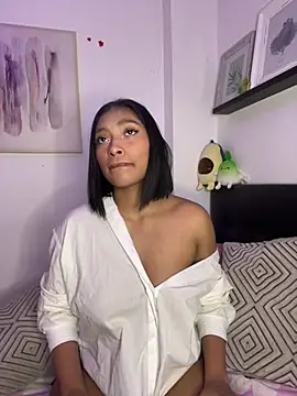 Snapshot of Isabella_fasilier chatting on March 13, 2025, 2:05 am Isabella fasilier online show from March 13, 2025, 2:05 am