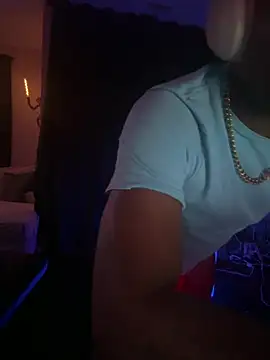 Snapshot of Pressure69mee chatting on February 7, 2025, 9:37 am Pressure69mee online show from February 7, 2025, 9:37 am