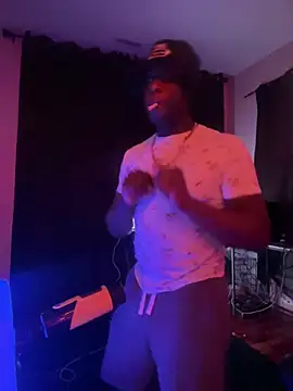 Snapshot of Pressure69mee chatting on February 12, 2025, 12:48 am Pressure69mee online show from February 12, 2025, 12:48 am