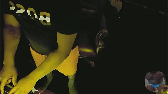 Snapshot of Pressure69mee chatting on March 4, 2025, 4:49 am Pressure69mee online show from March 4, 2025, 4:49 am