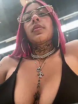 Kuromi LS online show from December 27, 2024, 3:59 pm