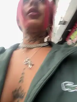 Kuromi LS online show from December 27, 2024, 10:05 pm