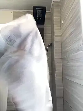 Kuromi LS online show from January 22, 2025, 6:20 pm