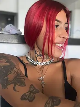 Kuromi LS online show from March 3, 2025, 5:18 pm