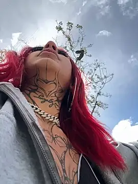 Kuromi LS online show from September 24, 2025, 7:06 pm