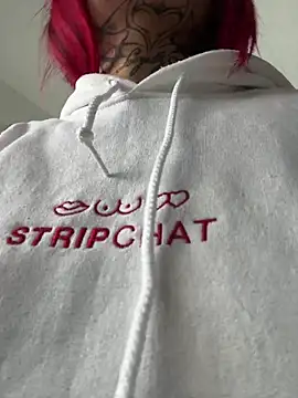 Kuromi LS online show from October 26, 2025, 5:08 pm