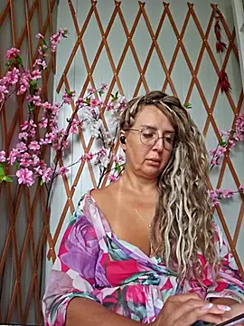 MariaRichi  online show from September 23, 2025, 7:22 am