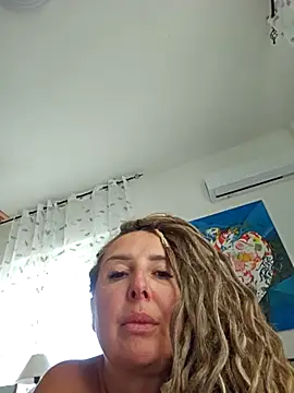 MariaRichi  online show from October 4, 2025, 7:28 am