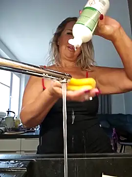 MariaRichi  online show from October 12, 2025, 7:40 am