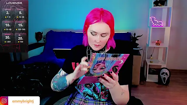 Emmybrightj  online show from January 28, 2025, 1:18 am