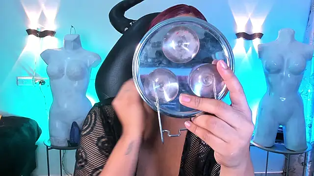 Emili Roux online show from February 27, 2026, 9:53 am