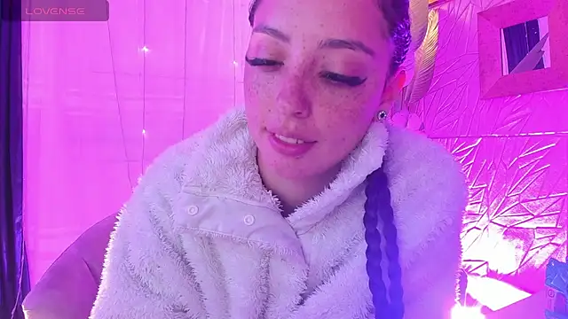 sadashi moon  online show from January 15, 2025, 9:45 am