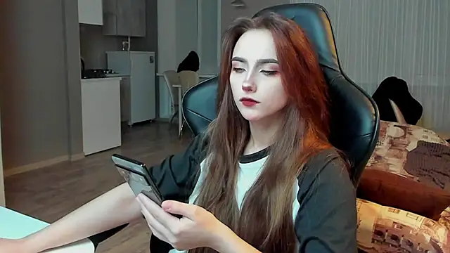 SilverDream online show from February 18, 2025, 9:31 pm