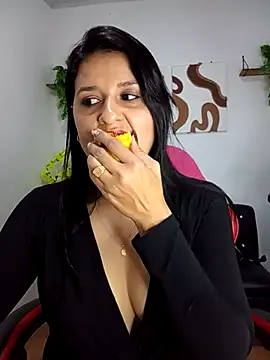 elena jonees online show from March 13, 2026, 8:15 pm