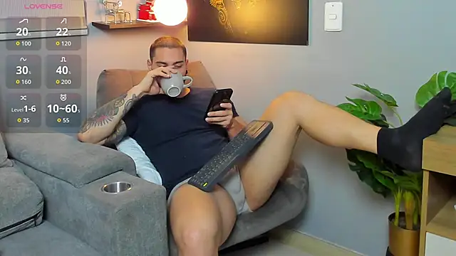 Giorgio-Leone online show from February 3, 2026, 3:48 am