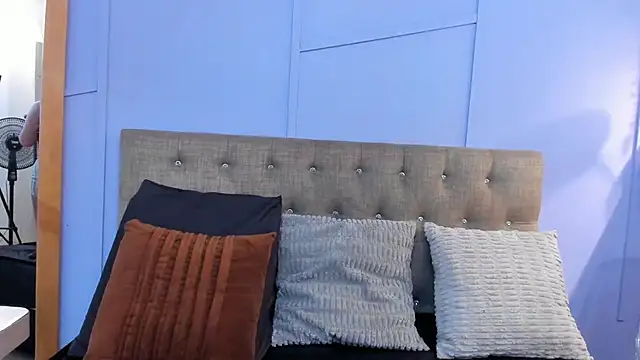 nathalie rossel online show from September 17, 2025, 7:04 pm