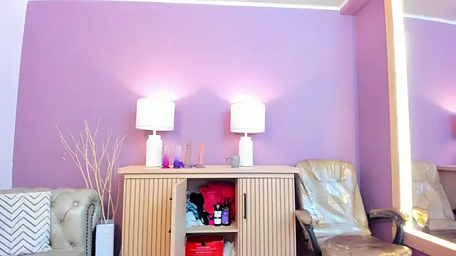 nathalie rossel online show from February 25, 2026, 7:12 pm