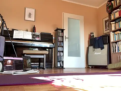 Bula94193 online show from April 15, 2026, 9:38 am