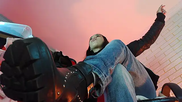 Snapshot of NYX1126 chatting on April 9, 2026, 11:48 am NYX1126 online show from April 9, 2026, 11:48 am