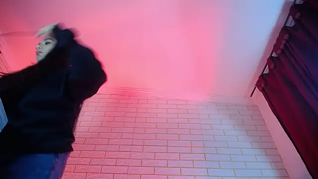 Snapshot of NYX1126 chatting on April 15, 2026, 11:17 am NYX1126 online show from April 15, 2026, 11:17 am