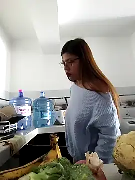 ARIANA SAENS online show from December 27, 2024, 12:34 pm