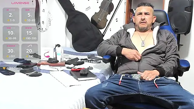 Yeol King online show from January 8, 2025, 8:07 pm