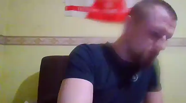 Regularfucker28 online show from February 4, 2025, 4:50 pm