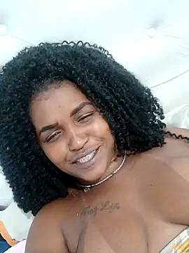 Snapshot of annybarros21 chatting on February 2, 2026, 5:11 pm annybarros21 online show from February 2, 2026, 5:11 pm