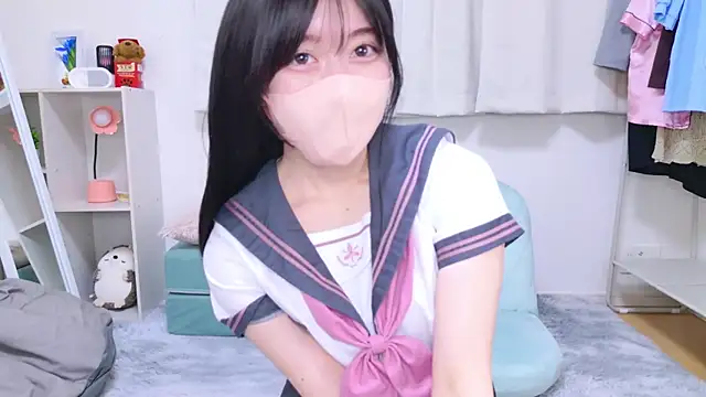 Yurie  online show from March 2, 2025, 11:07 am